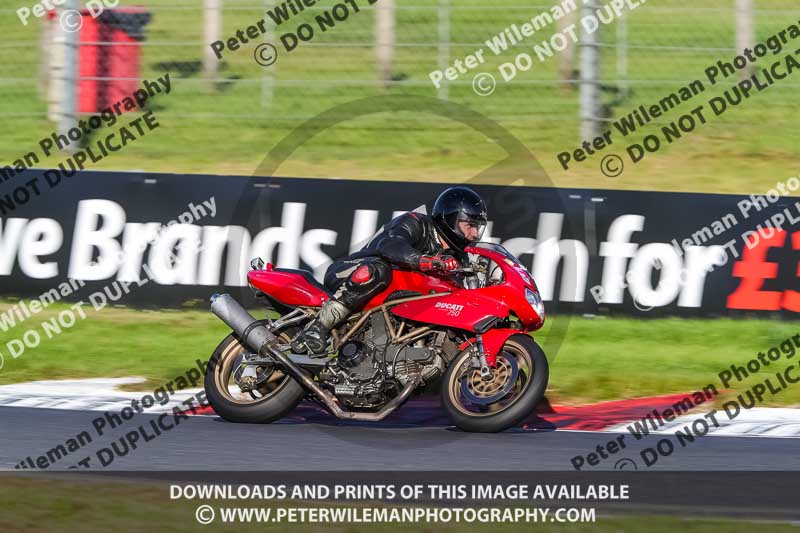 brands hatch photographs;brands no limits trackday;cadwell trackday photographs;enduro digital images;event digital images;eventdigitalimages;no limits trackdays;peter wileman photography;racing digital images;trackday digital images;trackday photos
